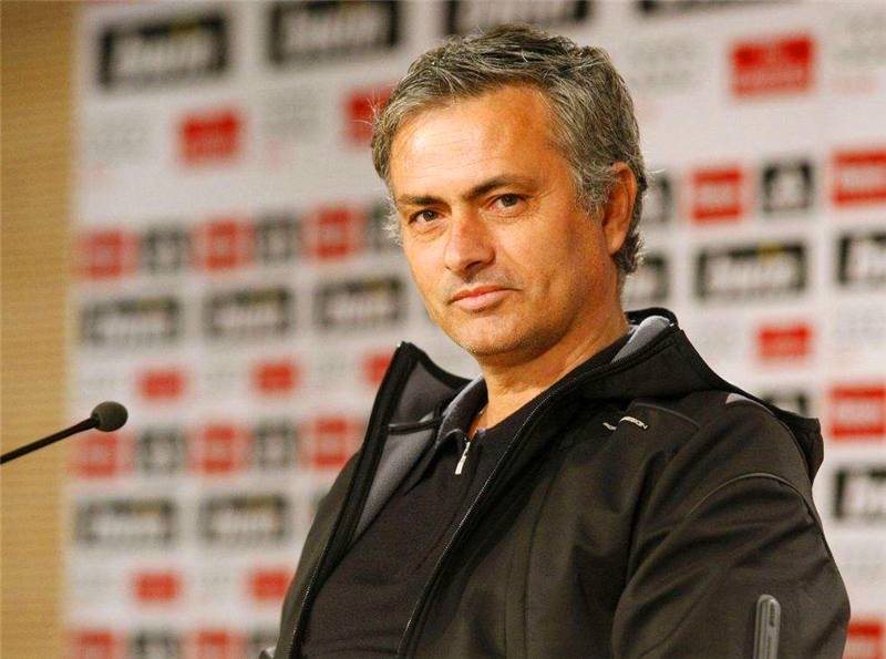 关于今晚夏洛特黄蜂调整名单以备荷甲；更衣室发声环节打磨；质疑声仍在；医务组通报恢复的信息-开元在线入口